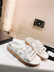 Chanel slippers white in raffia - 2