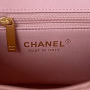 Chanel heart chain pink lambskin bag - 4