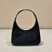 Prada nylon side logo shouldder bag  - 4