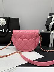 Chanel mini messenger 2023 pink CC caviar leather bag - 6