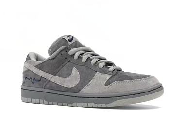 Nike SB Dunk Low London