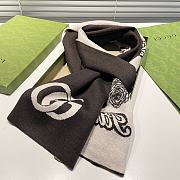 Gucci GG wool-blend brown scarf - 4