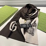 Gucci GG wool-blend brown scarf - 2