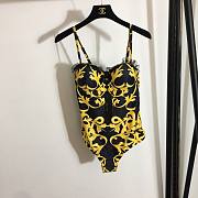 Versace bikini 02 - 2