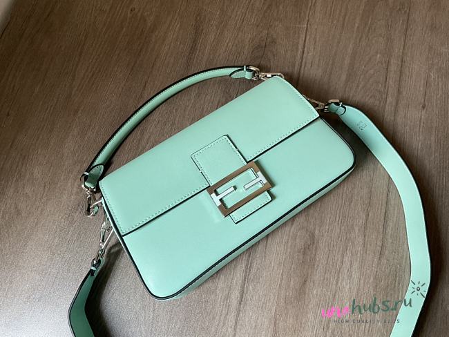 Fendi x Tiffany & Co. Baguette blue leather bag - 1