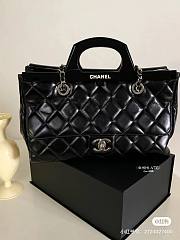 CHANEL Glazed Calfskin CC Delivery Small Tote Black - 3