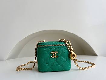 Chanel Small Vanity Classic Box On Chain Green Caviar Bag