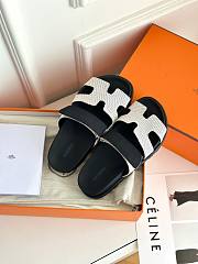 Hermes Chypre white/ black sandal - 4