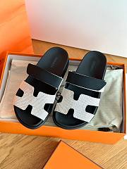 Hermes Chypre white/ black sandal - 3