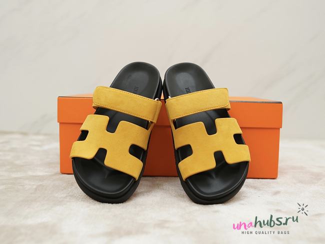 Hermes Chypre yellow sandal - 1