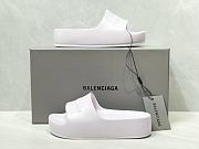 Balenciaga Chunky white slide sandal - 1