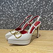 Valentino Garavani VLogo White Slingback Heels 10cm  - 3