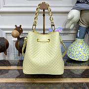 Louis Vuitton Neonoe Yellow Monogram bag - 2