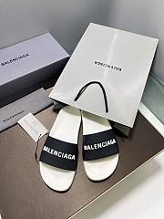 Balenciaga white/ black slippers - 6