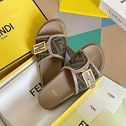 Fendi Feel Brown fabric slides - 4