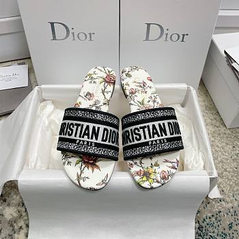 Dior Dway white slippers 03