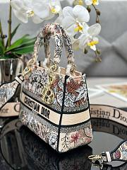 Dior Lady Medium Jardin Magique Embroidery Bag - 3