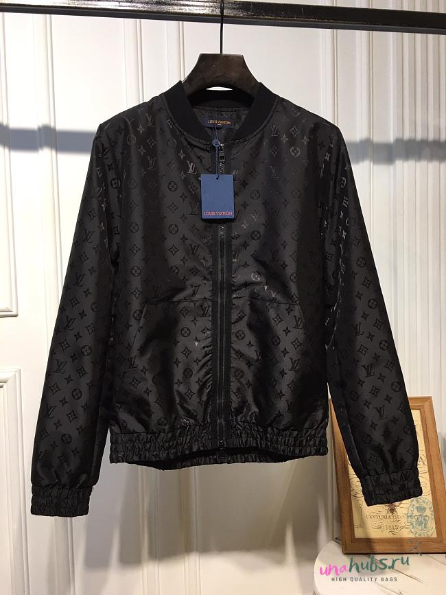 Louis Vuitton Men Coat - 1