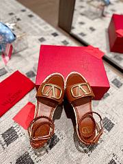 Valentino Garavani VLogo brown sandals 9cm - 2