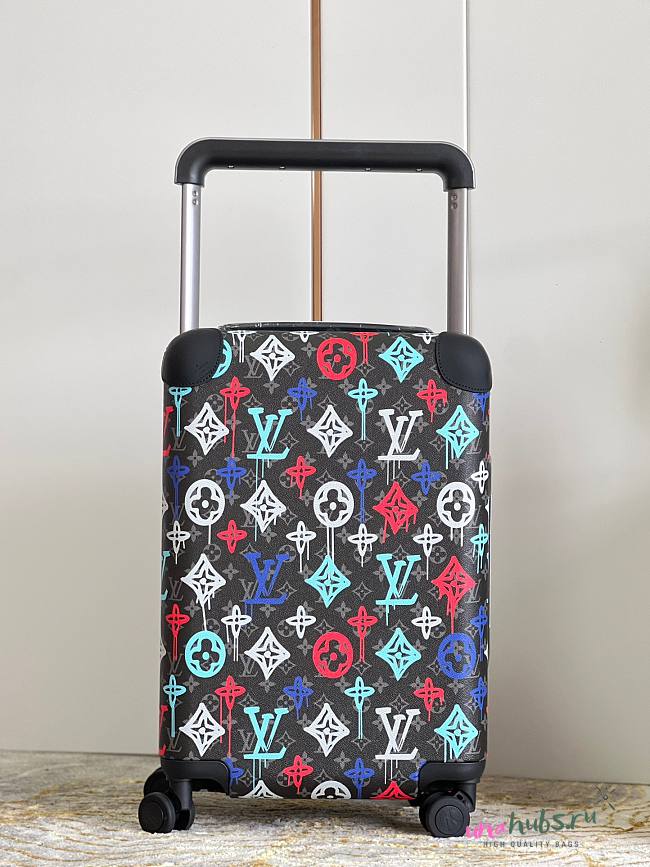 Louis Vuitton Horizon Graffiti Multicolor Suitcase (55cm) - 1