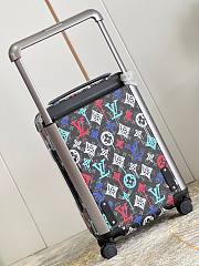 Louis Vuitton Horizon Graffiti Multicolor Suitcase (55cm) - 3