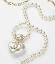 Chanel pearl necklace  - 4