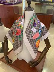 Gucci flower white scarf 90*90 - 6