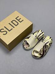 Yeezy Slide 04 - 3