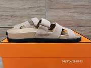 Hermes Chypre beige suede sandal - 5