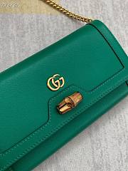 Gucci Diana bambo green leather mini bag - 4