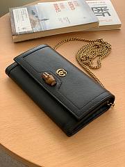 Gucci Diana bambo black leather mini bag - 5