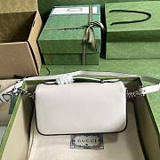 Gucci foldover-top white leather shoulder bag - 6