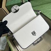 Gucci foldover-top white leather shoulder bag - 5