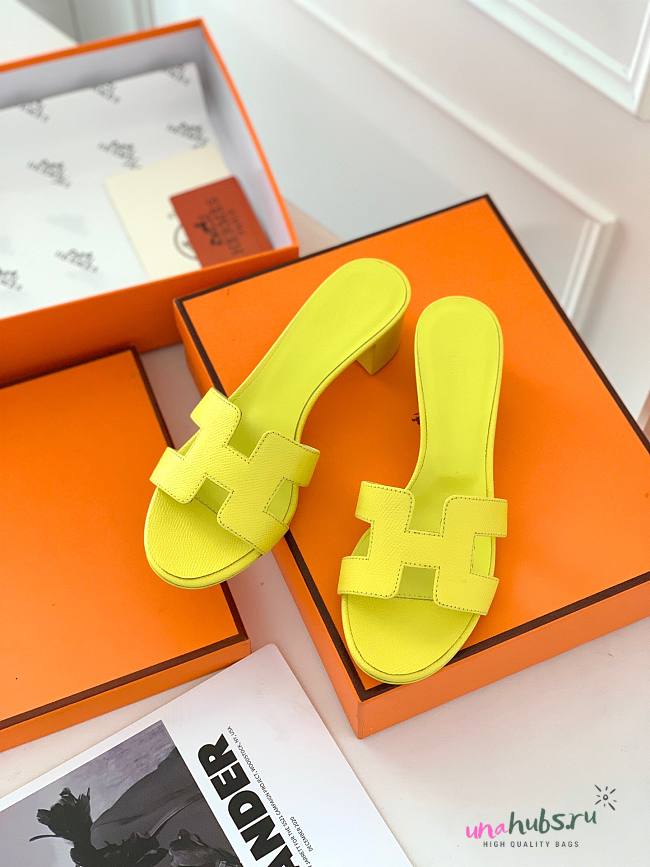 Hermes yellow heeled slippers  - 1