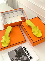 Hermes yellow heeled slippers  - 3