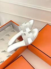 Hermes white heeled slippers - 5