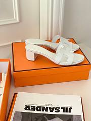 Hermes white heeled slippers - 6