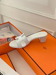 Hermes white heeled slippers - 2