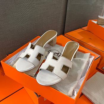 Hermes white heeled slippers 02