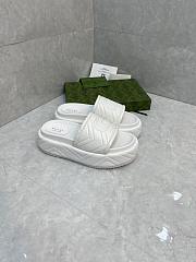 Gucci white slippers  - 3