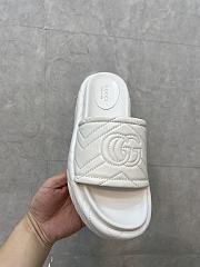 Gucci white slippers  - 4