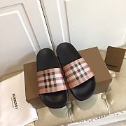 Burberry canvas slippers - 1