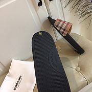 Burberry canvas slippers - 4