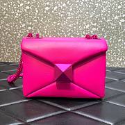 Valentino Garavani One Stud pink mini bag - 1