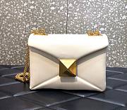 Valentino Garavani One Stud White mini bag - 1