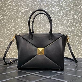 Valentino Garavani One stud leather tote bag