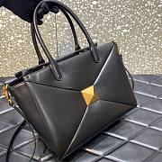 Valentino Garavani One stud leather tote bag - 3