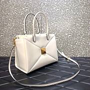 Valentino Garavani One stud white leather tote bag - 2