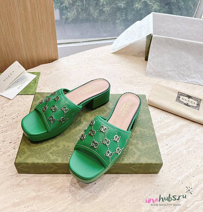 Gucci GG embellished green leather platform sandals - 1