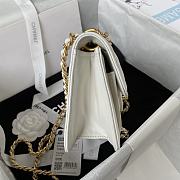 Chanel 23S vintage double flap white lambskin small bag - 6